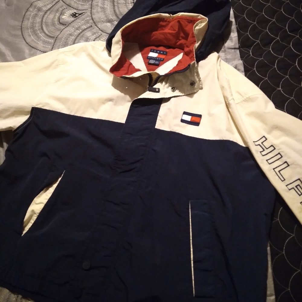 Tommy Hilfiger windbreaker